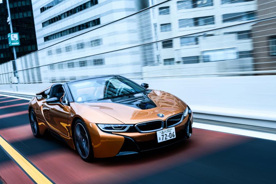  BMW i8 Roadster (I15) 2018 года  (JP) (фото 16 из 16)